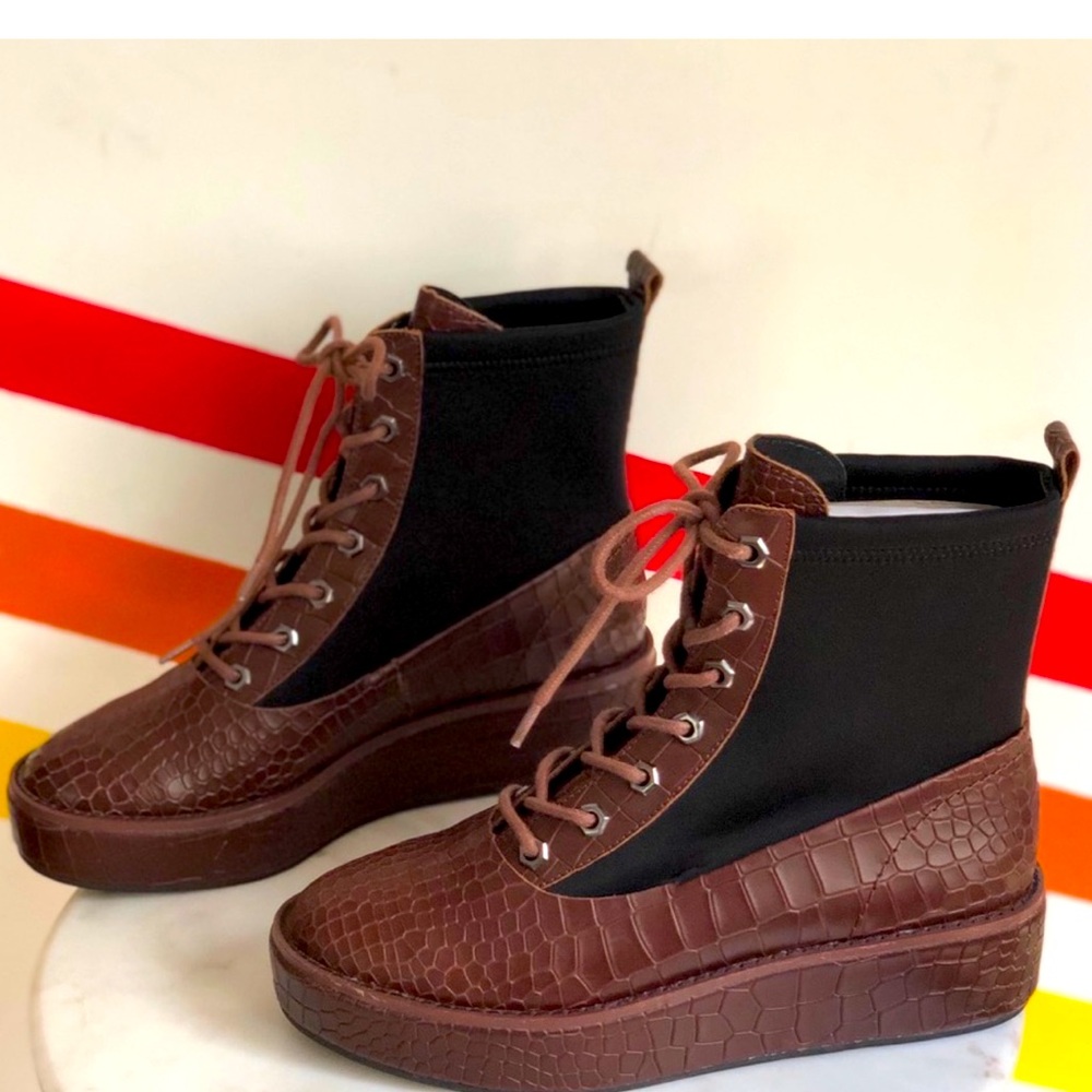 NEW Kelsi Dagger Brooklyn freeze platform boots